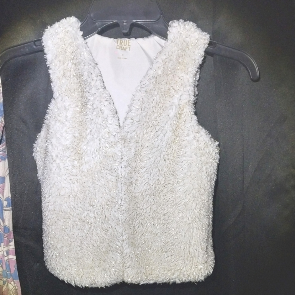 Girls' True Craft Faux Fur Vest•Small